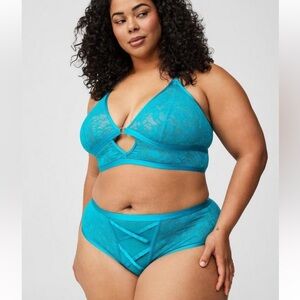 Plus-Size Teal Lace Bralette & Brief Set TORRID NWT SIZE 2 726